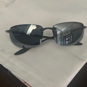 Maui Jim Black Glasses
